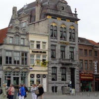 Langs engeltjes met charlestonjurkjes