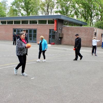 Buiten sporten met Sportgroep 50+