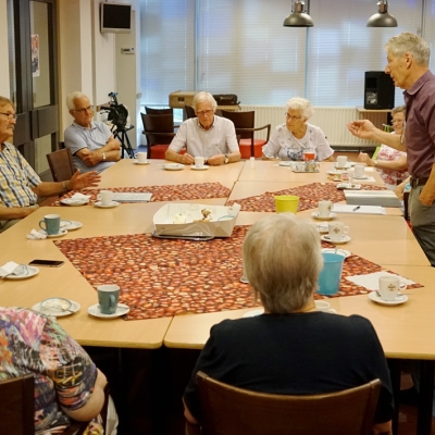 Het doek valt voor het Oasekoor