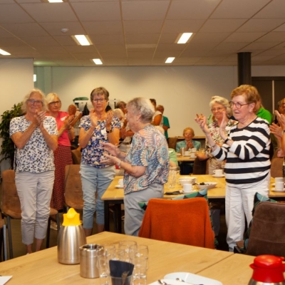 applaus voor Jeanne de Hoon - 