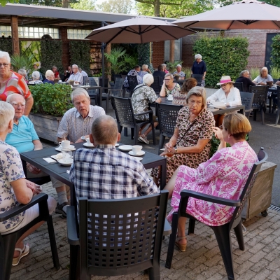 2023-09-15vrijwilligersdag - Koffie/thee in de patio